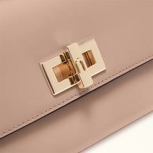 Carica l'immagine nel visualizzatore di Gallery, CLARA CrossBody Clutch Anemone Pink

