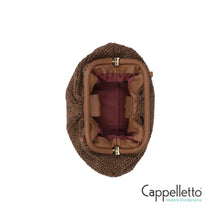 Carica l'immagine nel visualizzatore di Gallery, JANINE Borsa Small 3027 Taupe
