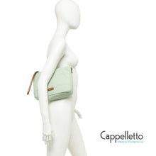 Carica l'immagine nel visualizzatore di Gallery, NORA Pouch Raffia Naturale/Cuoio
