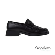 Carica l'immagine nel visualizzatore di Gallery, TWINS Mocassino Donna con Fiocchetti in Pelle Nera
