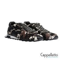 Carica l'immagine nel visualizzatore di Gallery, KILL BILL* Sneaker Donna Pony Black and White
