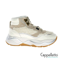 Carica l'immagine nel visualizzatore di Gallery, CLUB ASPEN Sneaker Donna Crackled Leat.Teddy Beige

