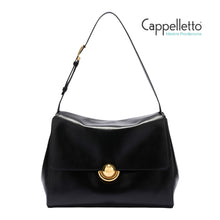 Carica l'immagine nel visualizzatore di Gallery, DOMUS M Shoulder Bag Vitello Nero
