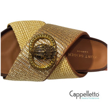 Carica l&#39;immagine nel visualizzatore di Gallery, CHELSEA SlipOn Cross Strap Gold
