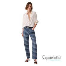 Carica l'immagine nel visualizzatore di Gallery, Camicia con Bottoni Logati Cremino CA6157
