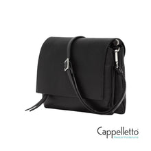 Carica l&#39;immagine nel visualizzatore di Gallery, THREE Borsa in Pelle Martellata Nera
