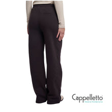 Carica l'immagine nel visualizzatore di Gallery, LIKA REGULAR Pantalone Caffè
