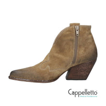 Carica l'immagine nel visualizzatore di Gallery, Texano Basso E2004 in Suede Fango
