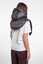 Carica l'immagine nel visualizzatore di Gallery, TABITA CopriCollo Imbottito Small Leopard
