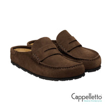 Carica l'immagine nel visualizzatore di Gallery, NAPLES Uomo Wrapped Suede Carafe
