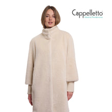 Carica l'immagine nel visualizzatore di Gallery, PILAR Cappotto con Dettagli in Maglia Betulla
