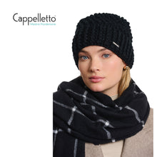 Carica l&#39;immagine nel visualizzatore di Gallery, KEVINA Berretto in Maglia Nero

