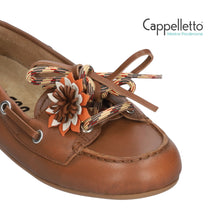 Carica l'immagine nel visualizzatore di Gallery, Loafer Allacciata Motivo Floreale Pelle Cuoio
