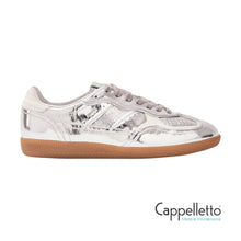 Carica l&#39;immagine nel visualizzatore di Gallery, TB490 Rife Shimmer Silver Cream Sneaker
