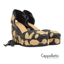 Carica l'immagine nel visualizzatore di Gallery, CARMELA 280 Espadrilla Pelle Nera e Ricami
