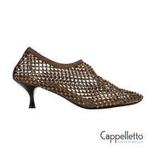 Carica l'immagine nel visualizzatore di Gallery, Jewels Pump Strass Cacao
