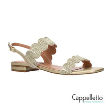 Carica l'immagine nel visualizzatore di Gallery, Sandalo Flat Oro 873
