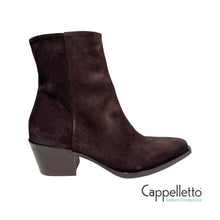 Carica l'immagine nel visualizzatore di Gallery, E5801 Stivaletto Texano in Velour Ebano
