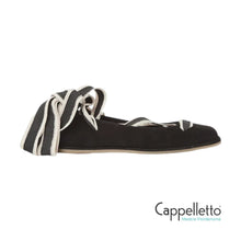Carica l&#39;immagine nel visualizzatore di Gallery, BECA Ballerina Suede Black

