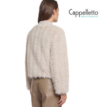 Carica l&#39;immagine nel visualizzatore di Gallery, CHAIMAE Cardigan Corto in EcoPelliccia Betulla
