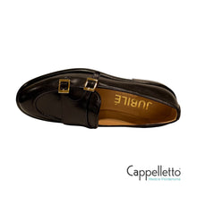 Carica l&#39;immagine nel visualizzatore di Gallery, Mocassino Donna con Doppia Fibbia Nera
