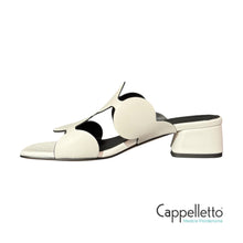Carica l&#39;immagine nel visualizzatore di Gallery, Ciabattina Cerchi 20213 Skin White
