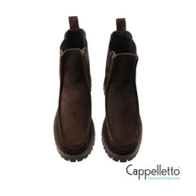 Carica l'immagine nel visualizzatore di Gallery, CPH 845 Chelsea Norvegese Donna in Suede Cioccolato
