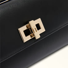 Carica l'immagine nel visualizzatore di Gallery, CLARA CrossBody Clutch Nero
