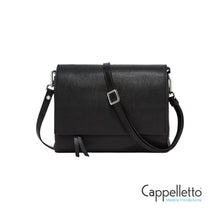 Carica l&#39;immagine nel visualizzatore di Gallery, THREE Borsa in Pelle Martellata Nera
